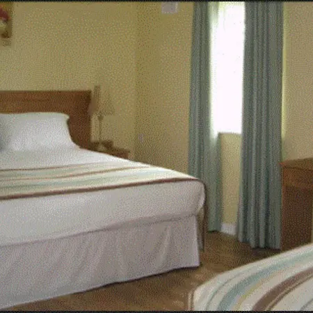 Hotel Knightsbrook & Golf 4*