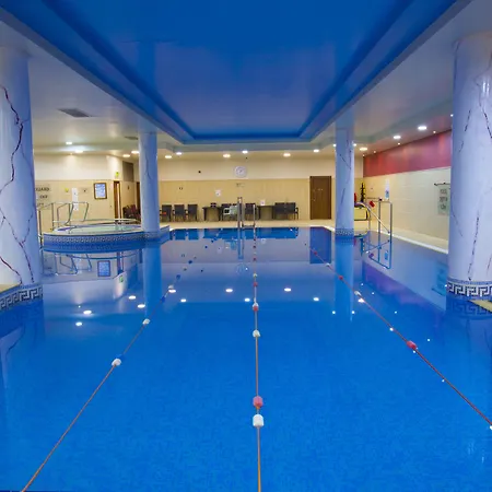 Knightsbrook & Golf Trim