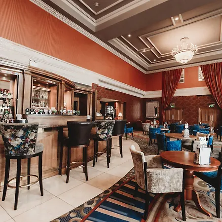 Knightsbrook & Golf Hotel