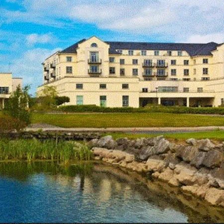 Knightsbrook & Golf Trim