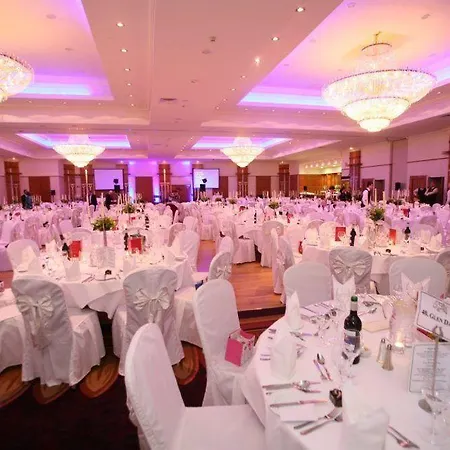 Knightsbrook & Golf 4* Trim