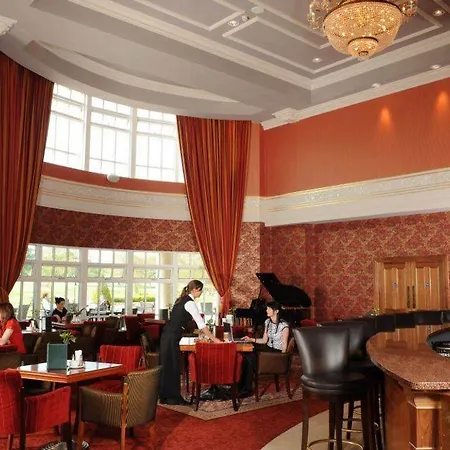 Knightsbrook & Golf Hotel Trim
