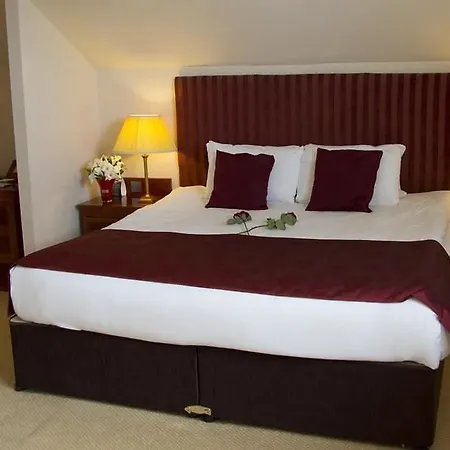 Knightsbrook & Golf 4* Trim