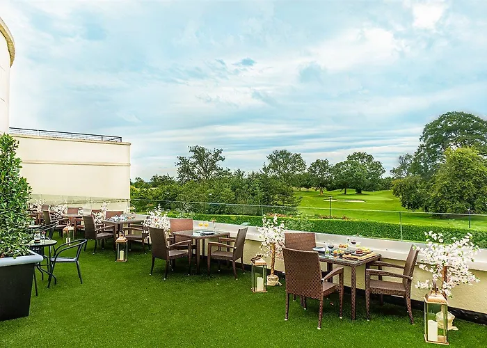 Отель Knightsbrook & Golf Трим