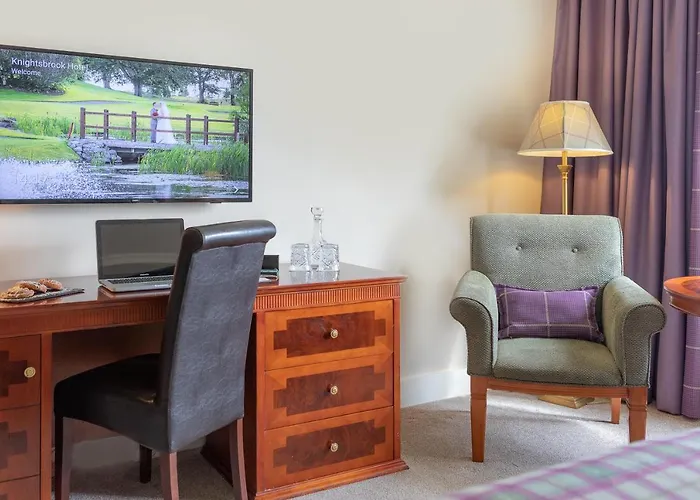 Hotel Knightsbrook & Golf 4*