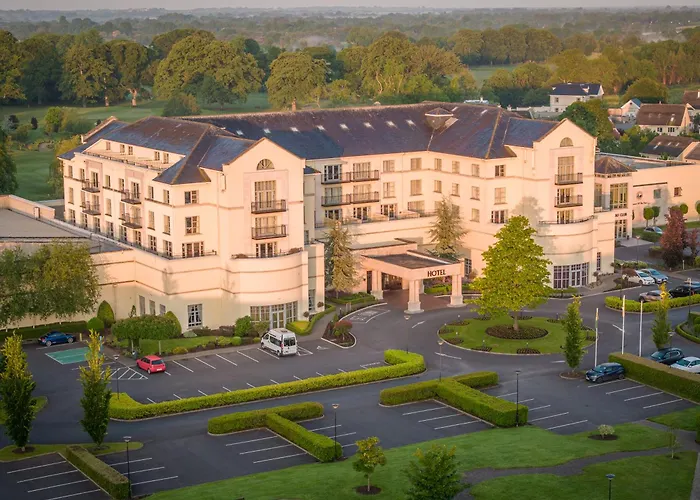 Отель Knightsbrook & Golf