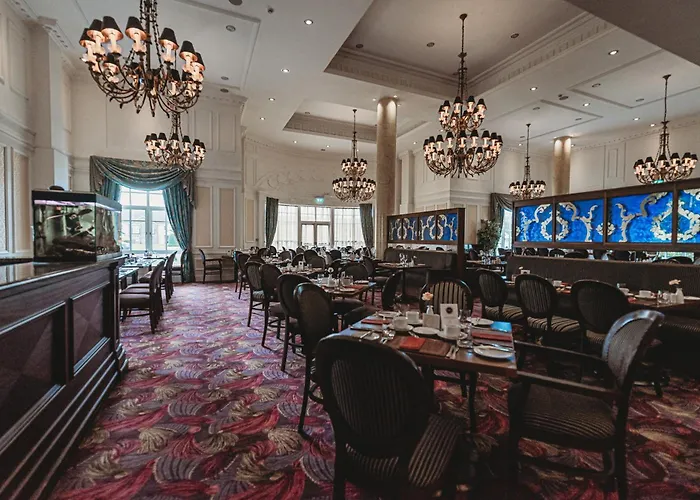 Knightsbrook & Golf Отель Трим