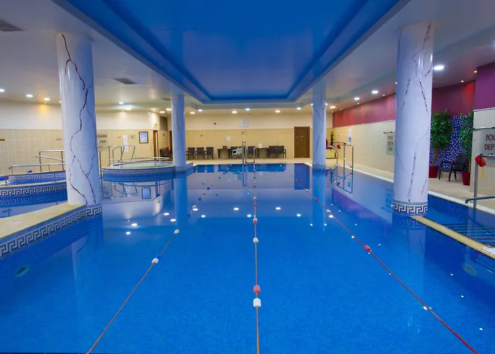 Knightsbrook & Golf Трим