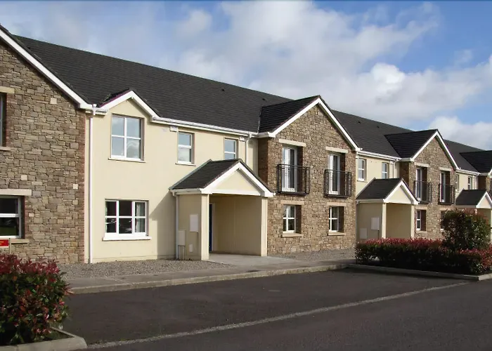 Knightsbrook & Golf Hotel 4*