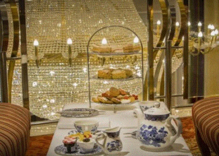 Knightsbrook & Golf Трим