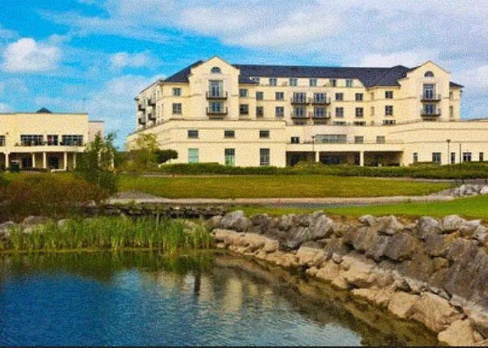 Knightsbrook & Golf Трим