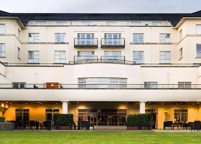 Knightsbrook & Golf 4* Трим