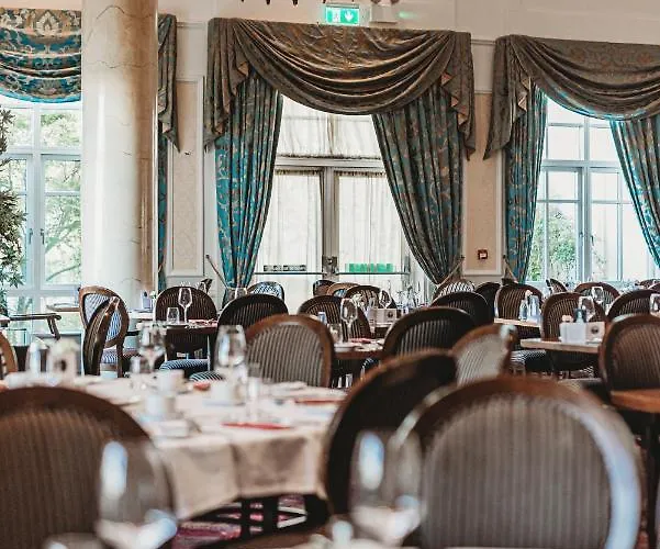 Knightsbrook & Golf Hotel Trim